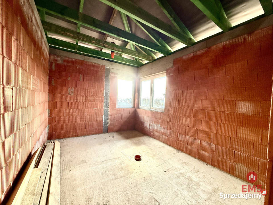 Dom bliźniak 1314m2 Sobolewo asfalt