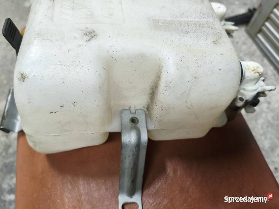 Zbiorniczek płynu spryskiwaczy Fiat Lancia A563 osobowe lubelskie Lublin