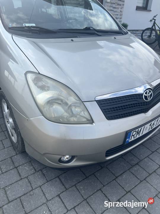 Toyota corolla verso 20D Rok produkcji 2002 Radomyśl Wielki