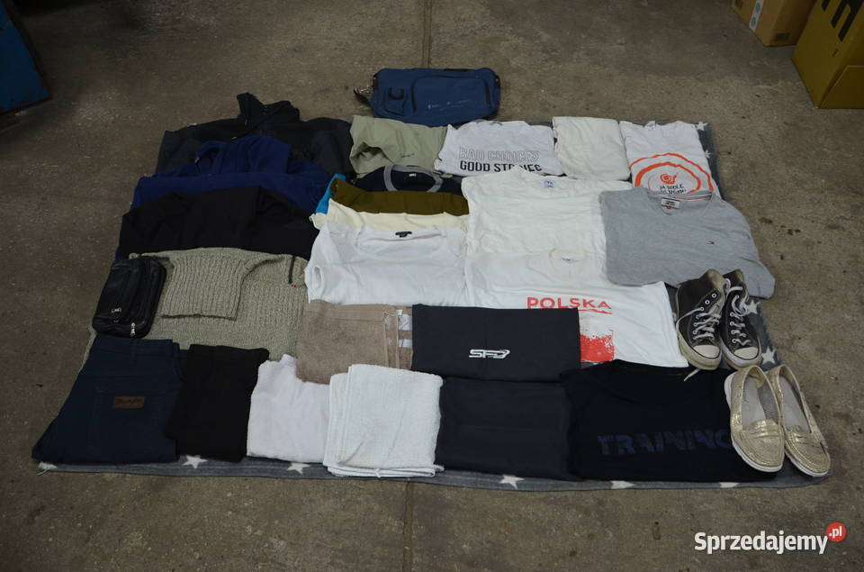 UbraniaRóżne Kurtki Polar Spodnie Wrangler sprzedam