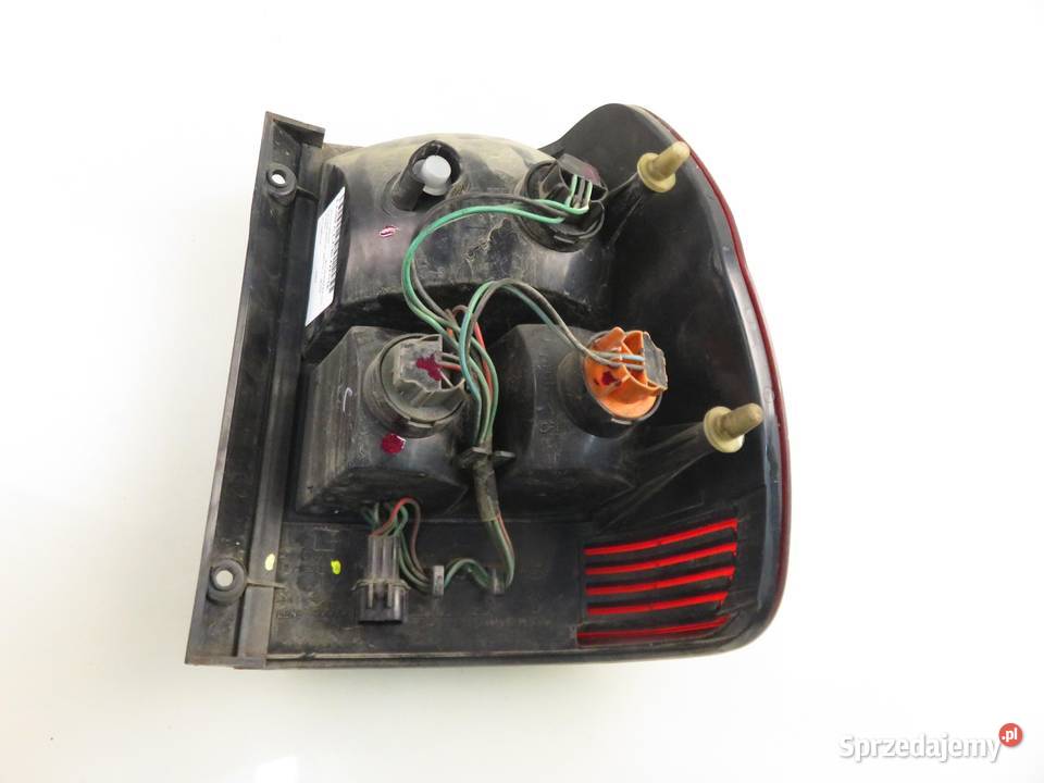LAMPA LEWA TYLNA MITSUBISHI PAJERO PININ osobowe Części samochodowe