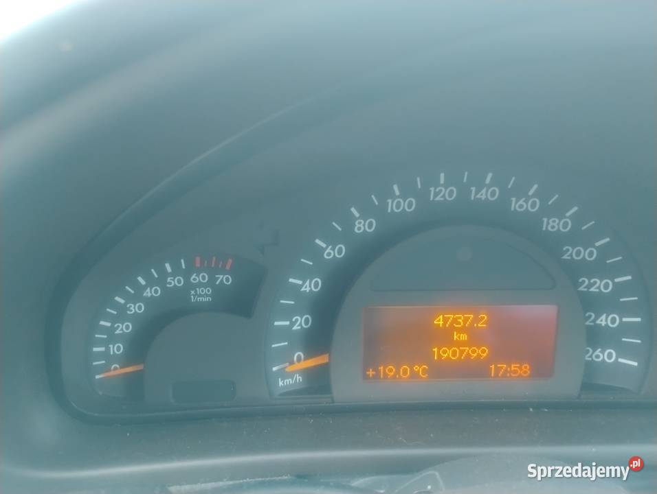 Sprzedam Mercedesa W203 C180 20 B kombi Lublin