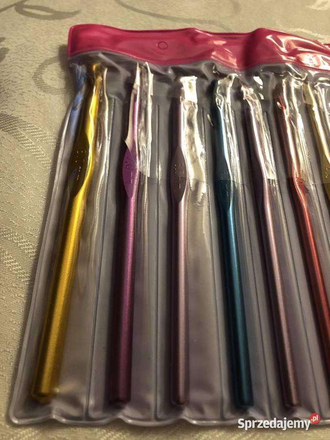 zestaw szydełek w etuinowerozmiar 28 Zegrze sprzedam