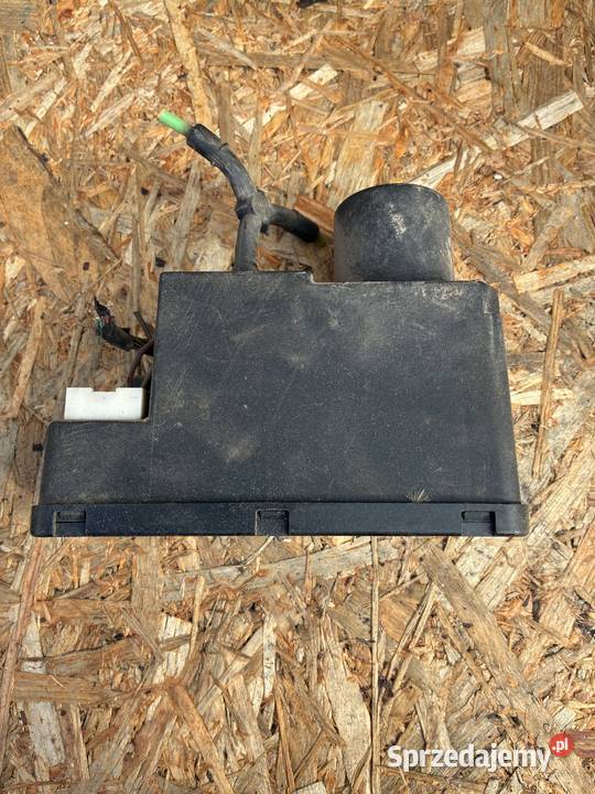 Pompka Zamka Centralnego Audi 80 B4 Kombi osobowe Wisznice