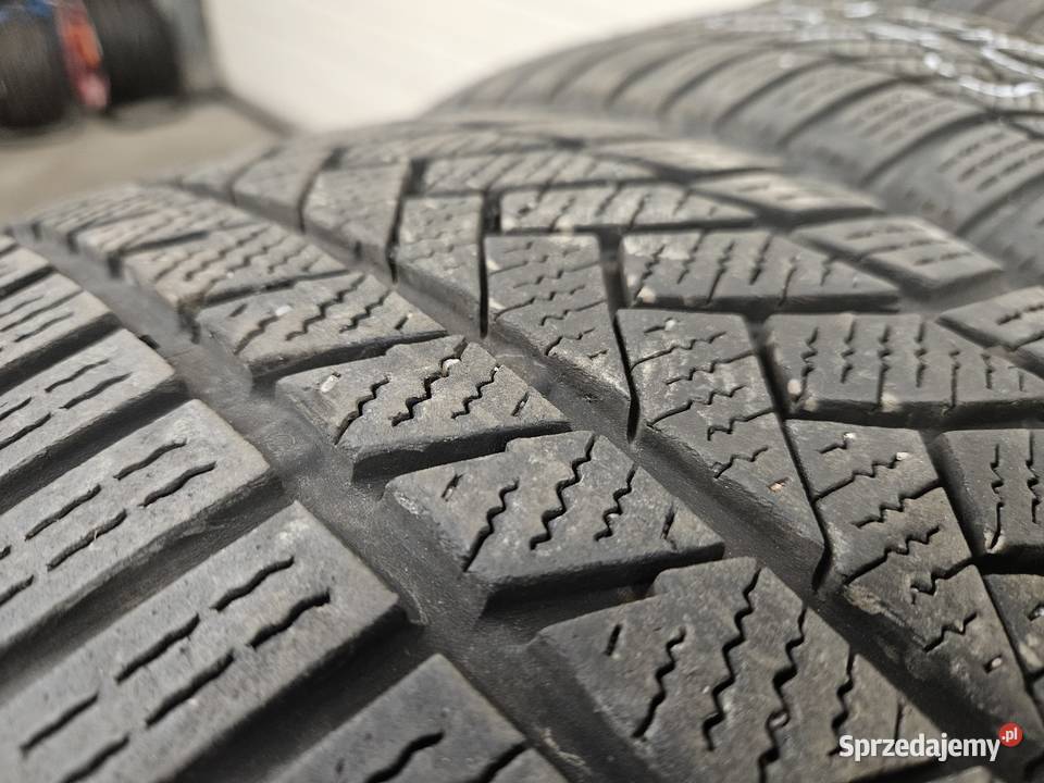 4 22550 R17 94H Continetal Winter Contact TS850P Katowice sprzedam