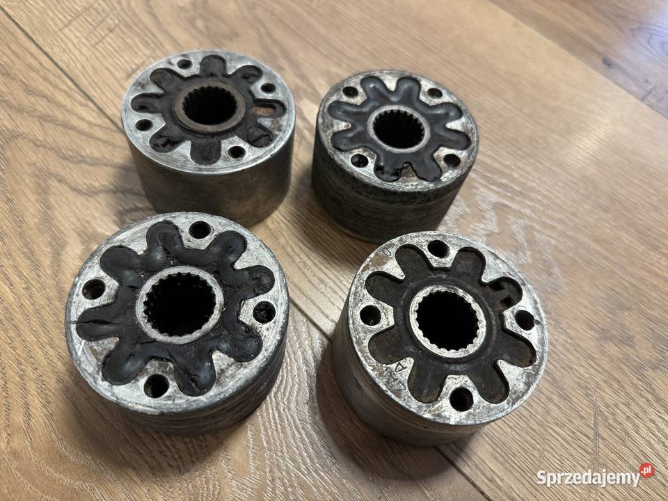Przegub metalowogumowy do Fiat 126 osobowe Sosnowiec sprzedam