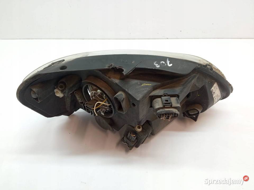 LAMPA PRZÓD LEWA EU VW Volkswagen Fox I 20032011