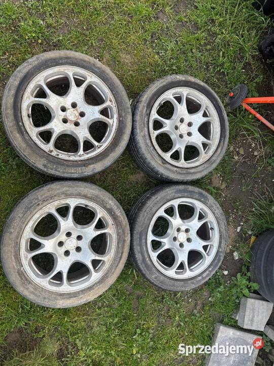 Alufelgi VW 17 Młodocin sprzedam