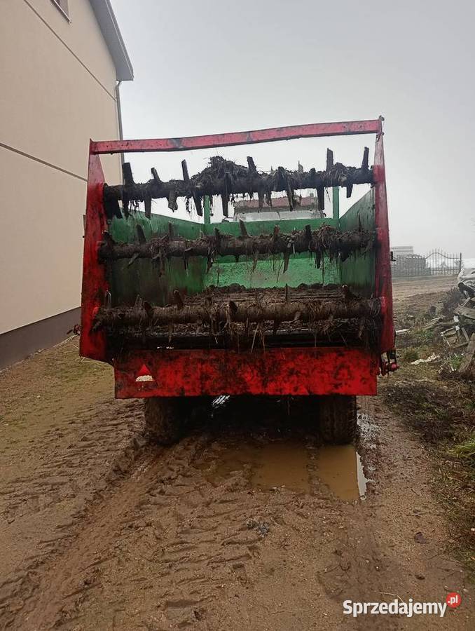 Rozrzutnik obornika warfama