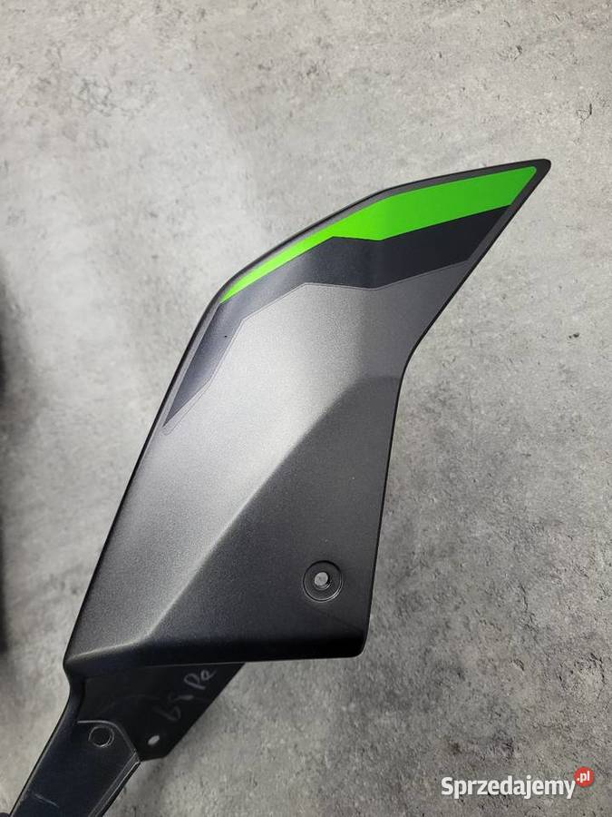 Kawasaki Z900 Z 900 2025 OEM OWIEWKA OSŁONA OGON Szyby i owiewki