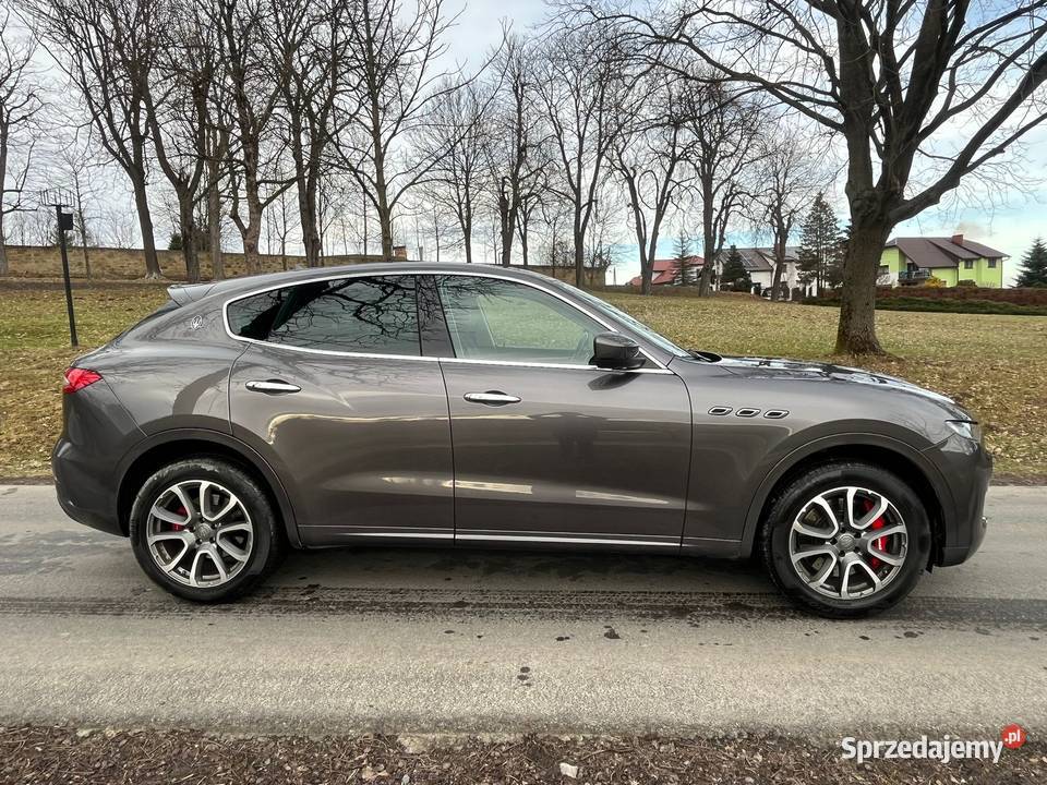 Maserati Levante S Q4 430 asystent parkowania małopolskie Kalwaria Zebrzydowska