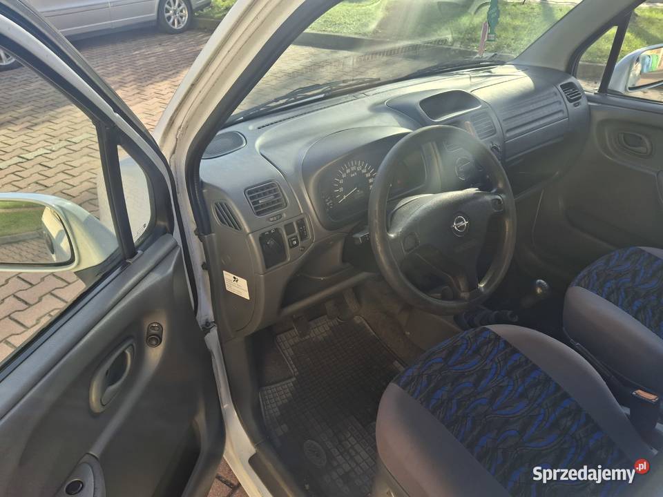 Opel Agila 10 benzyna 2001 manualna Łódź