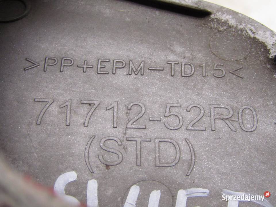 ZAŚLEPKA HAKA ZDERZAKA PRZÓD PRZEDNIA ZMW SUZUKI