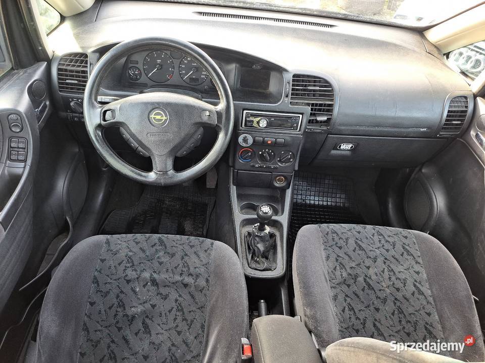 Opel Zafira A 16 7 osobowy opłaty do Lutego Iłowa