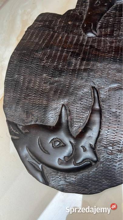 Afrykańska mapa Płaskorzeźba z drewna Lew i Gdańsk