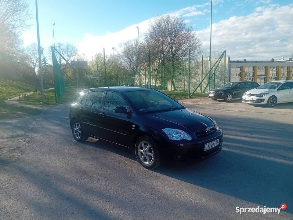Toyota corolla 20 d4d 116 czarna sprawna 5 drzwi Kielce