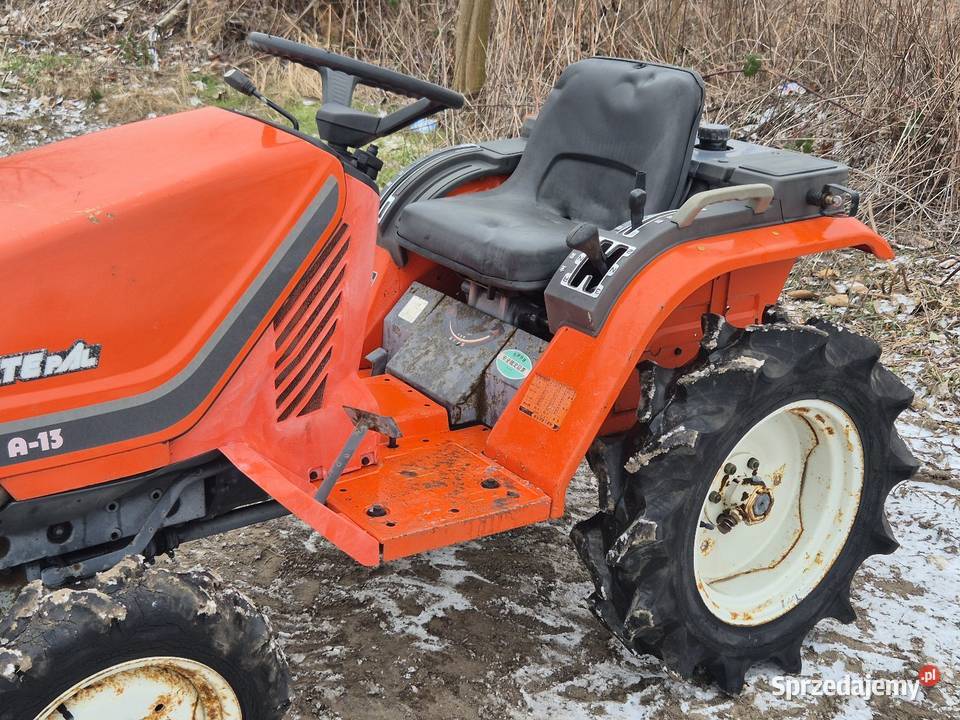 Traktorek traktor KUBOTA ASTE A13D 13 Napęd 4x4 dolnośląskie Małuszyn