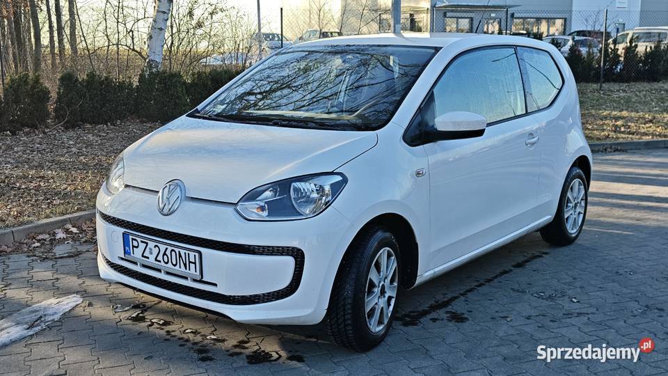 Volkswagen UP 10MPI 75 grudzień 2012 1000cm3 Poznań
