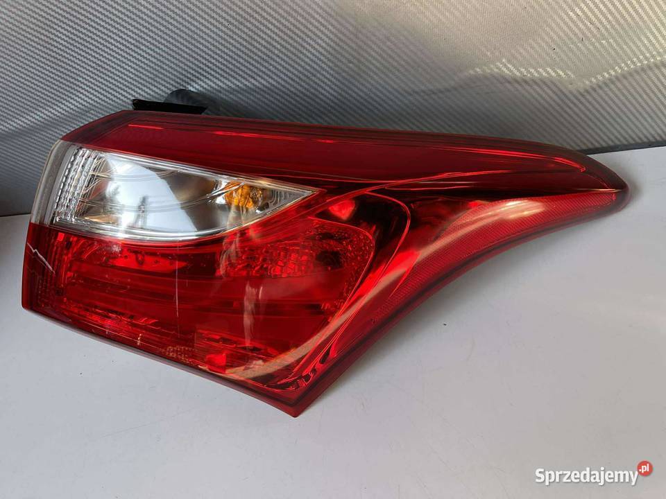HYUNDAI I30 PRAWA LAMPA TYŁ KOMBI prawe Części samochodowe