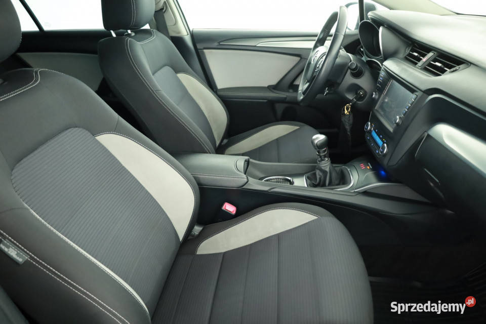 Toyota Avensis 20 D4D 105KM Piaseczno