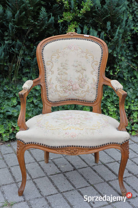 ARTexpert Wygodny reprezentacyjny fotel Ludwik zachodniopomorskie Dobrzany