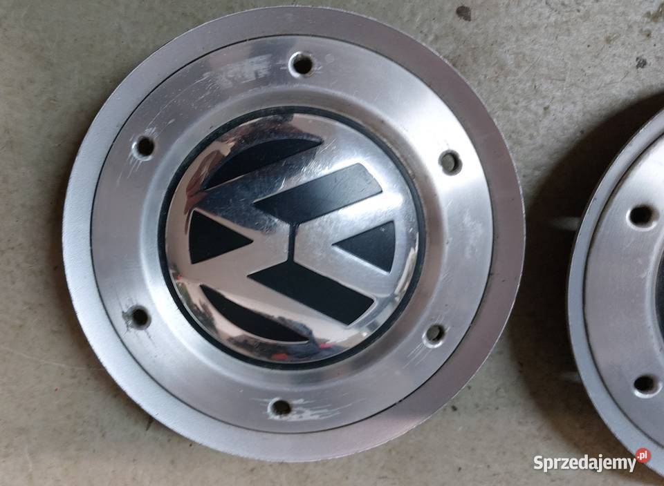 Dekielek kapsel zaślepka felgi VW 3D0071214 Rokity