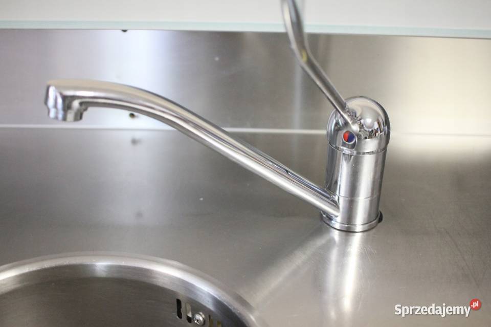 Zabudowa barowa ze zlewem szer 252