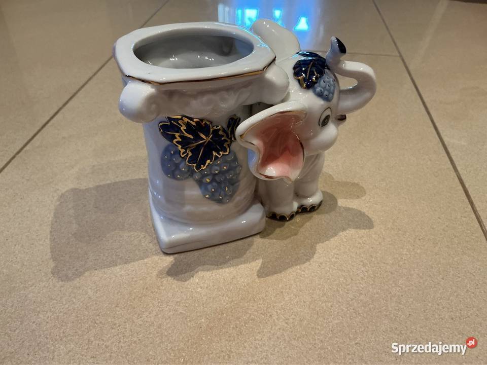 Porcelanowy Wazonik ze Słoniem Słonikiem Vintage Nowa Sól