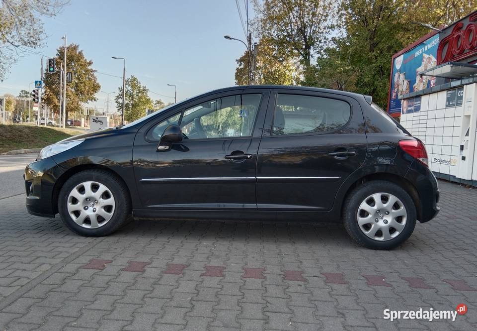 Peugeot 207 14 Bogata Wersja