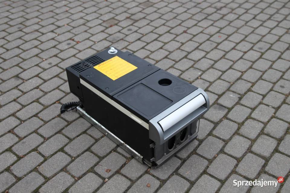 LODÓWKA SAMOCHODOWA Daf XF 105 106 EURO 6 do Schowki, półki Radom