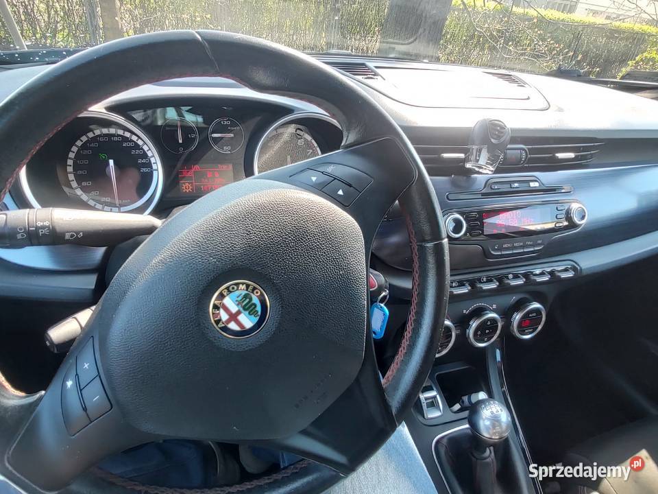 Alfa Romeo Julietta 2012 Czarny