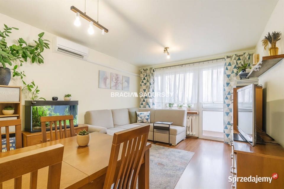 Mieszkanie sprzedam 67m2 4 pokoje Kraków Józefa sprzedam