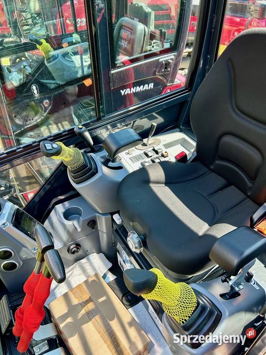 Nowa minikoparka YANMAR SV17VT z głowicą Łódź