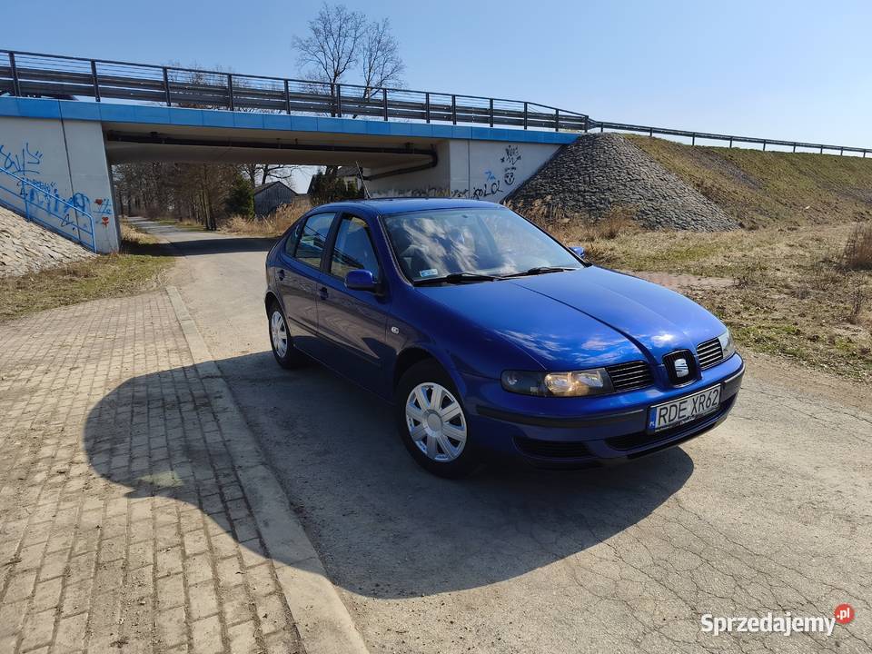 Seat Leon 14 benzyna klimatyzacja hak przebieg 4/5 Bobrek