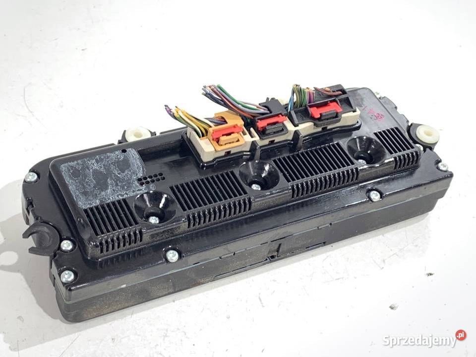PANEL STEROWANIA NAWIEWU VW PASSAT B6 Panele sterowania, przełączniki sprzedam