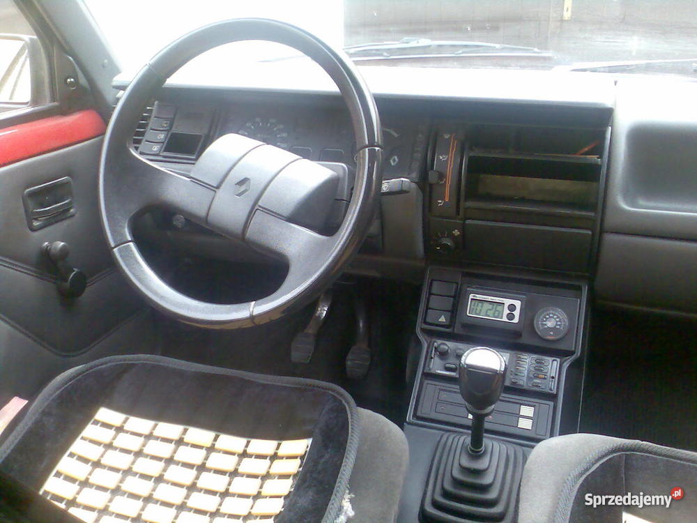 Renault 11 1420km Dziekaństwo