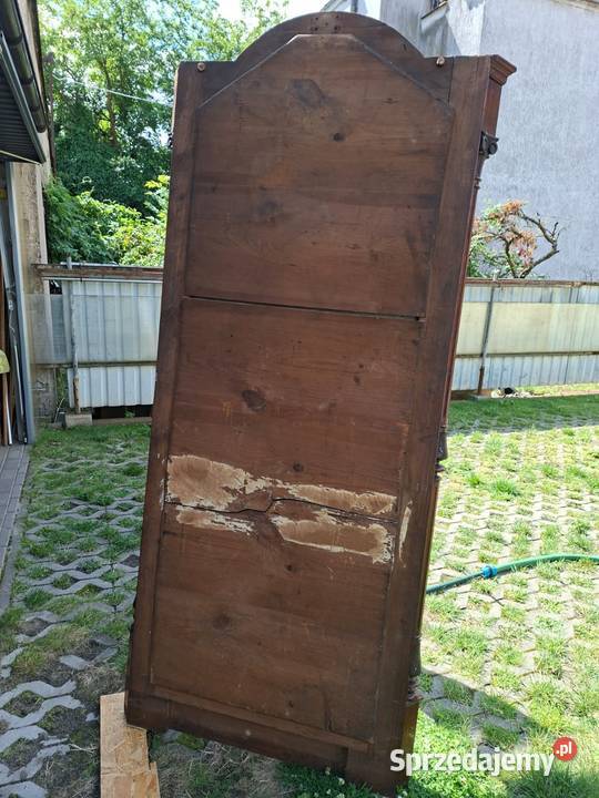 Przedwojenne lustro Poznań