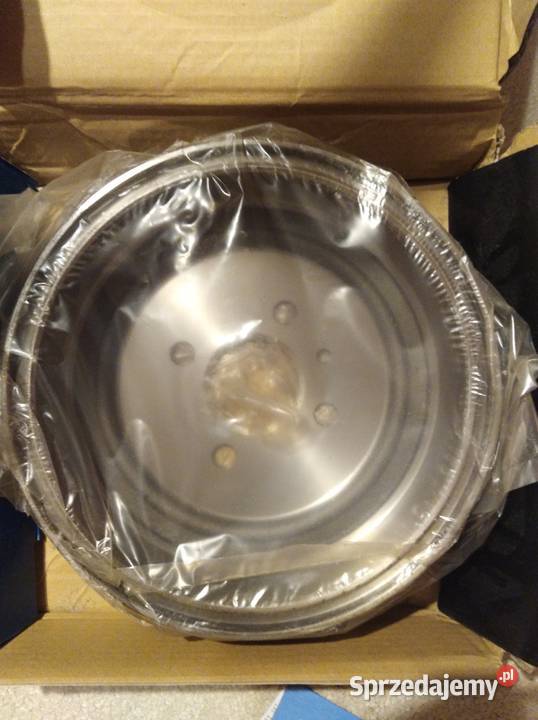 Bębny hamulcowe tył Opel Astra świętokrzyskie