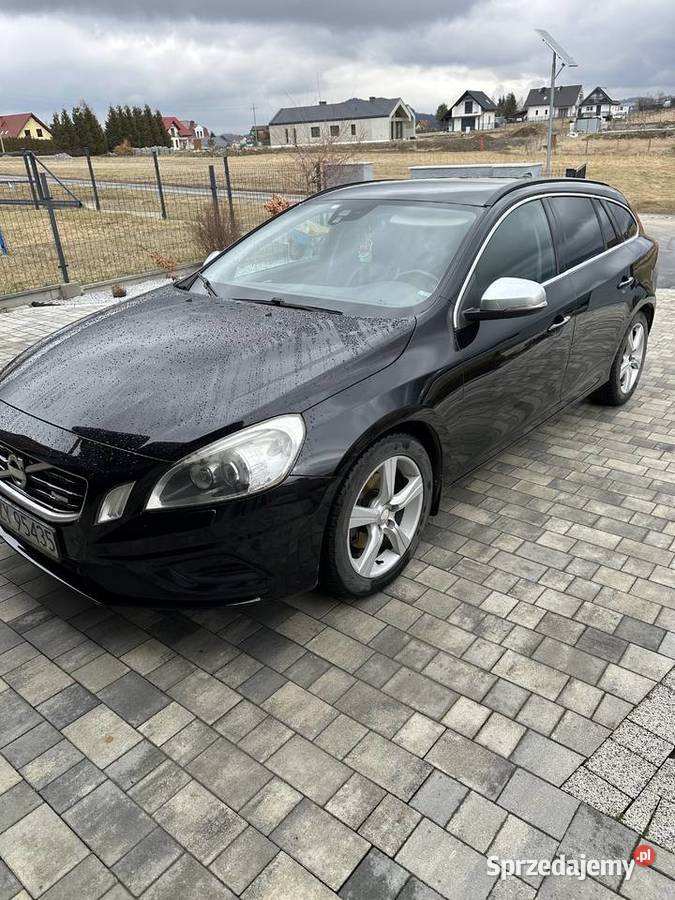 Sprzedam samochód Volvo V60 R Design 2012 model sprzedam