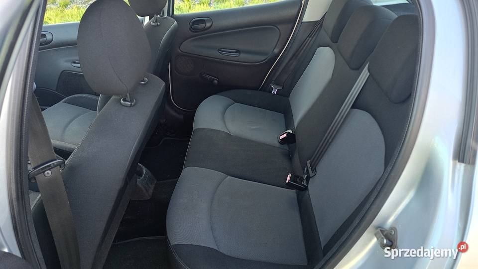 Peugeot 206 14 benzyna 2007 1400cm3