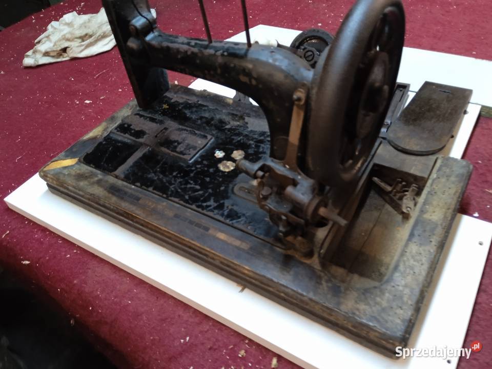 Antyk stara maszyna do szycia Andrychów