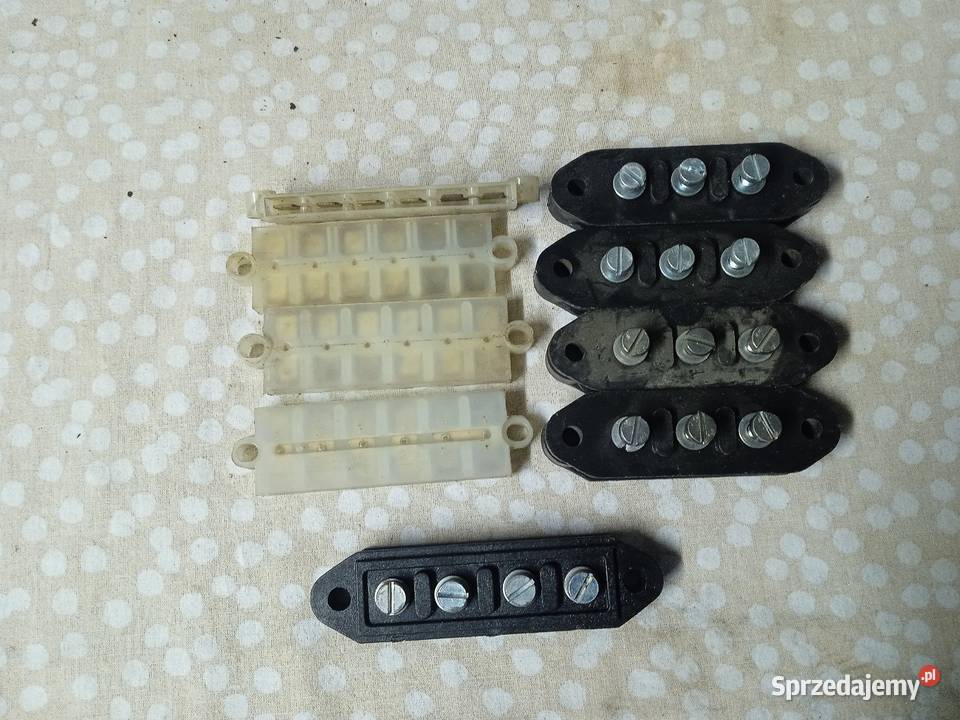 Kostki do kabli z czasów PRLu do Ursus i Zetor sprzedam