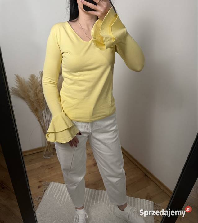 Cytrynowa żółta bluzka z długim rękawem i z dekoltem sprzedam