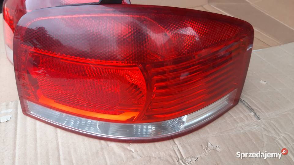lampa tylna prawa lewa audi A3 8p 3 drzwi przed lewe Dębno