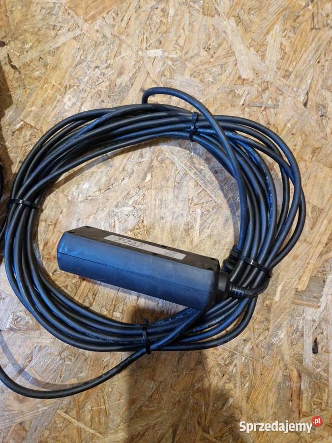 Przedłużacz potrójny z uziemieniem 9 metrów Głogowa