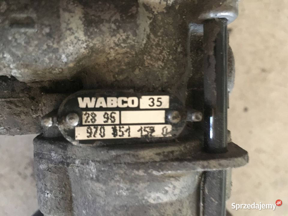 SIŁOWNIK Mercedes Benz WYSPRZĘGLIK MAN Maszewo