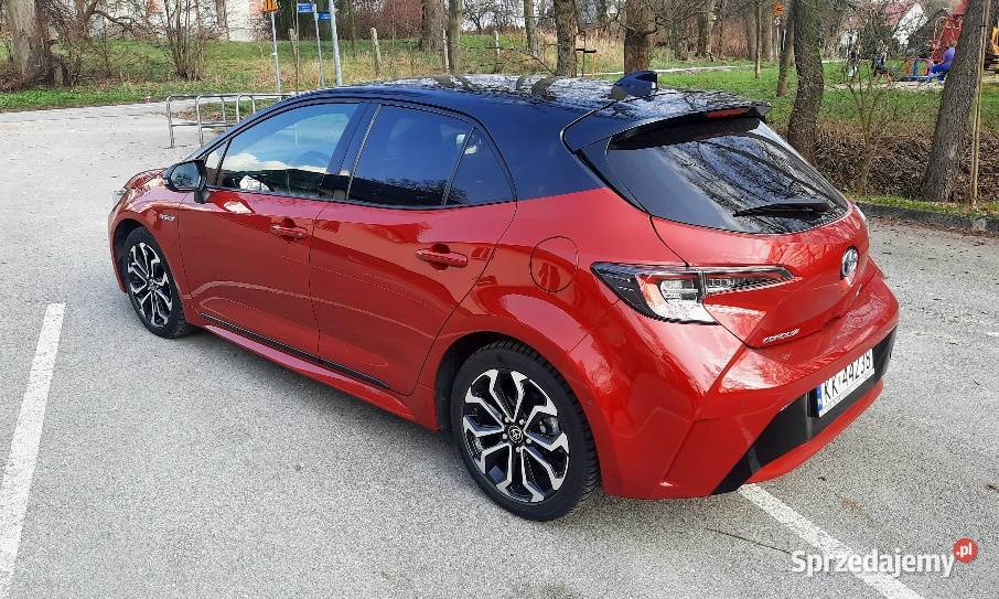 Toyota Corolla XII 20 HYBRID TechCollectionGR radio Jaśkowice sprzedam