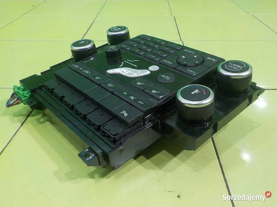 VOLVO V70 III 24 D5 AUT 08r KOMBI 5D panel Suków