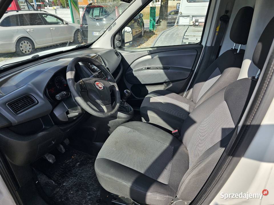 DOBLO CHLODNIA MROZNIA CARRIER 230V 20C EURO5 manualna Fiat Tarnobrzeg