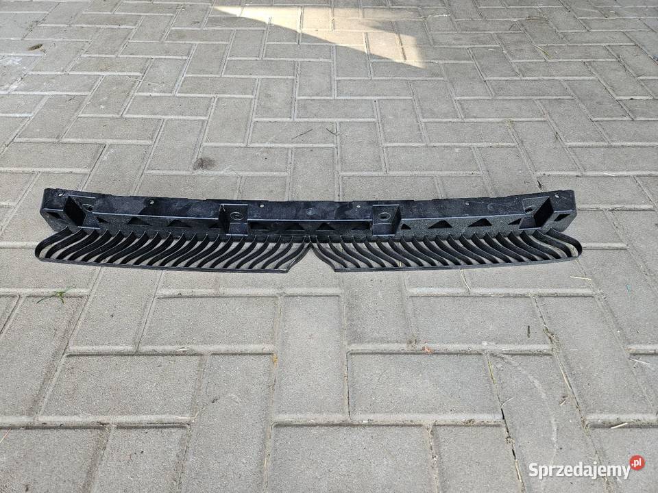 VW GOLF 8 VIII ŚLIZG PROWADNICA ZDERZAKA TYŁ Międzychód